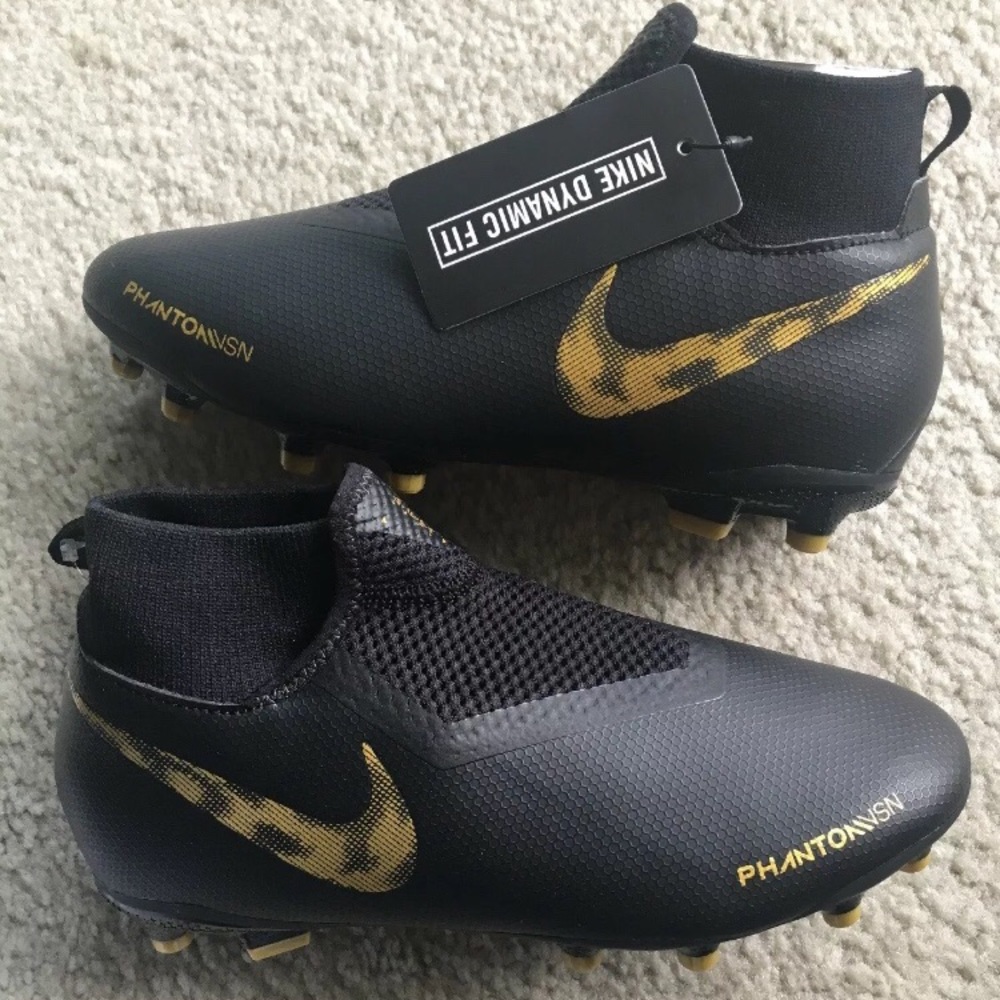 Nike Jr Phantom VSN Academy FG/MG Black Gold Cleat